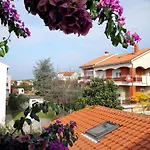 With Parking Space - Diklo, - 5880 Apartman Zadar