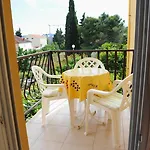 Apartmán With Parking Space - Diklo, - 5880 Zadar