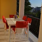Апартаменты With Parking Space - Diklo, - 5880 Задар