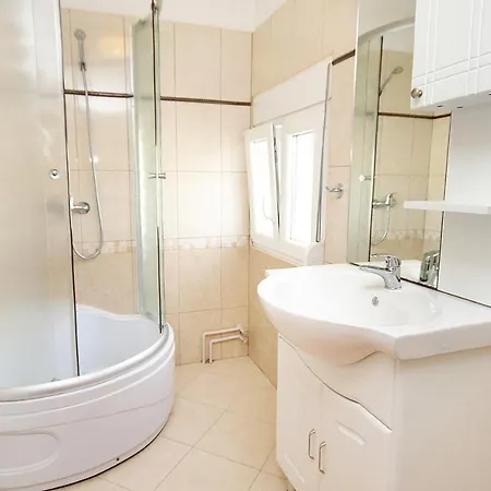 Apartment With Parking Space - Diklo, - 5880 *