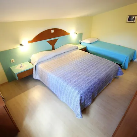 With Parking Space - Diklo, - 5880 * Ζαντάρ