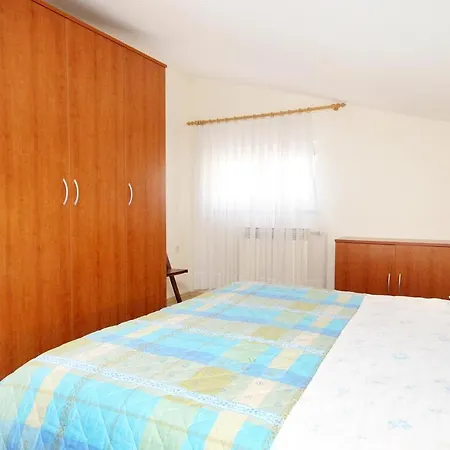 With Parking Space - Diklo, - 5880 자다르